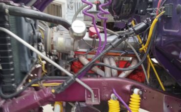Chevrolet-K-10-1968-purple-14