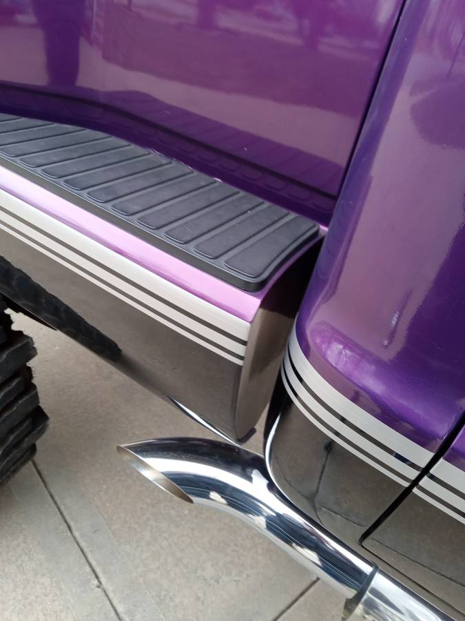 Chevrolet-K-10-1968-purple-19