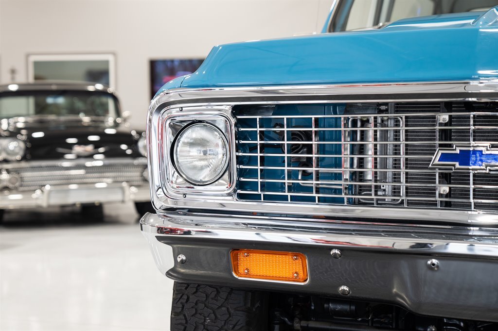 Chevrolet-K-5-Blazer-1972-SUV-17