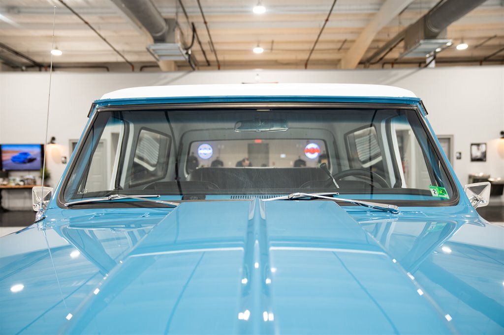 Chevrolet-K-5-Blazer-1972-SUV-23