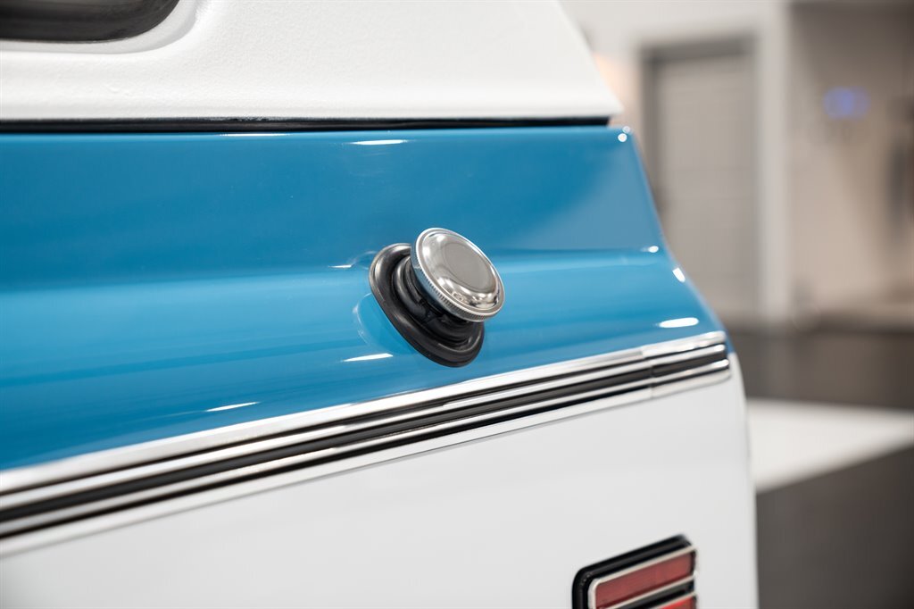 Chevrolet-K-5-Blazer-1972-SUV-27