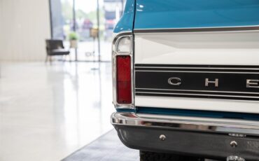 Chevrolet-K-5-Blazer-1972-SUV-28