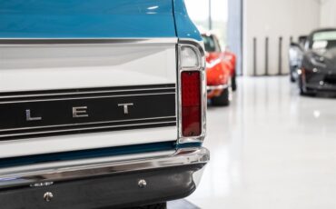 Chevrolet-K-5-Blazer-1972-SUV-29
