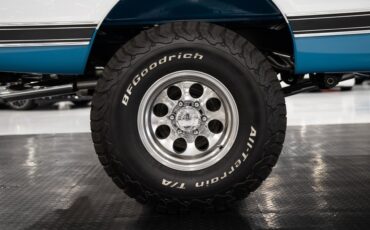 Chevrolet-K-5-Blazer-1972-SUV-31
