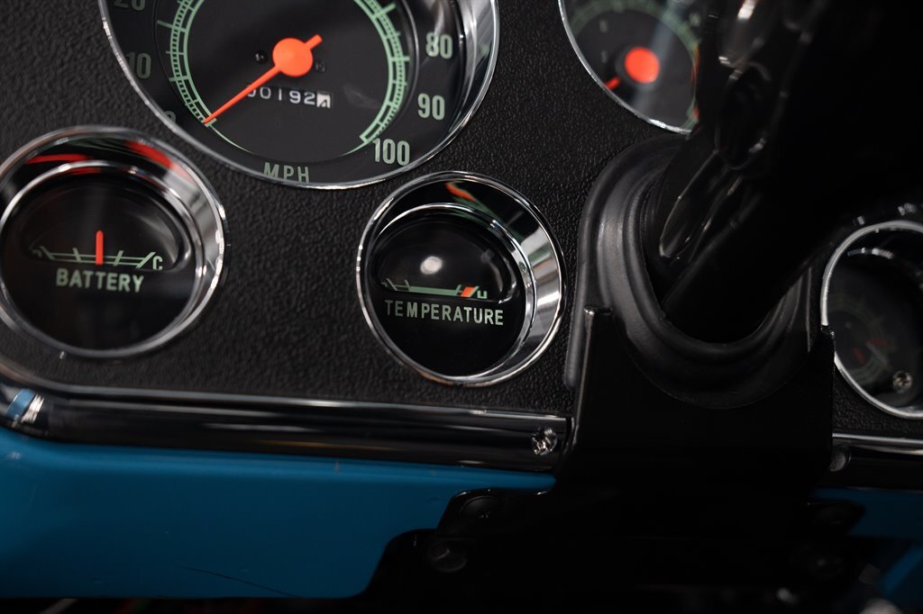 Chevrolet-K-5-Blazer-1972-SUV-39