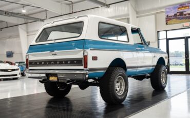 Chevrolet-K-5-Blazer-1972-SUV-8