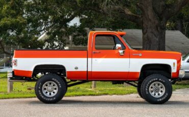 Chevrolet-K10-1976-orange-2