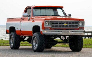 Chevrolet-K10-1976-orange-4