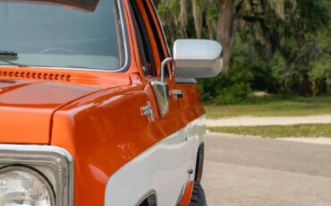 Chevrolet-K10-1976-orange-9