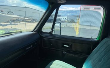 Chevrolet-K10-4x4-1979-green-11