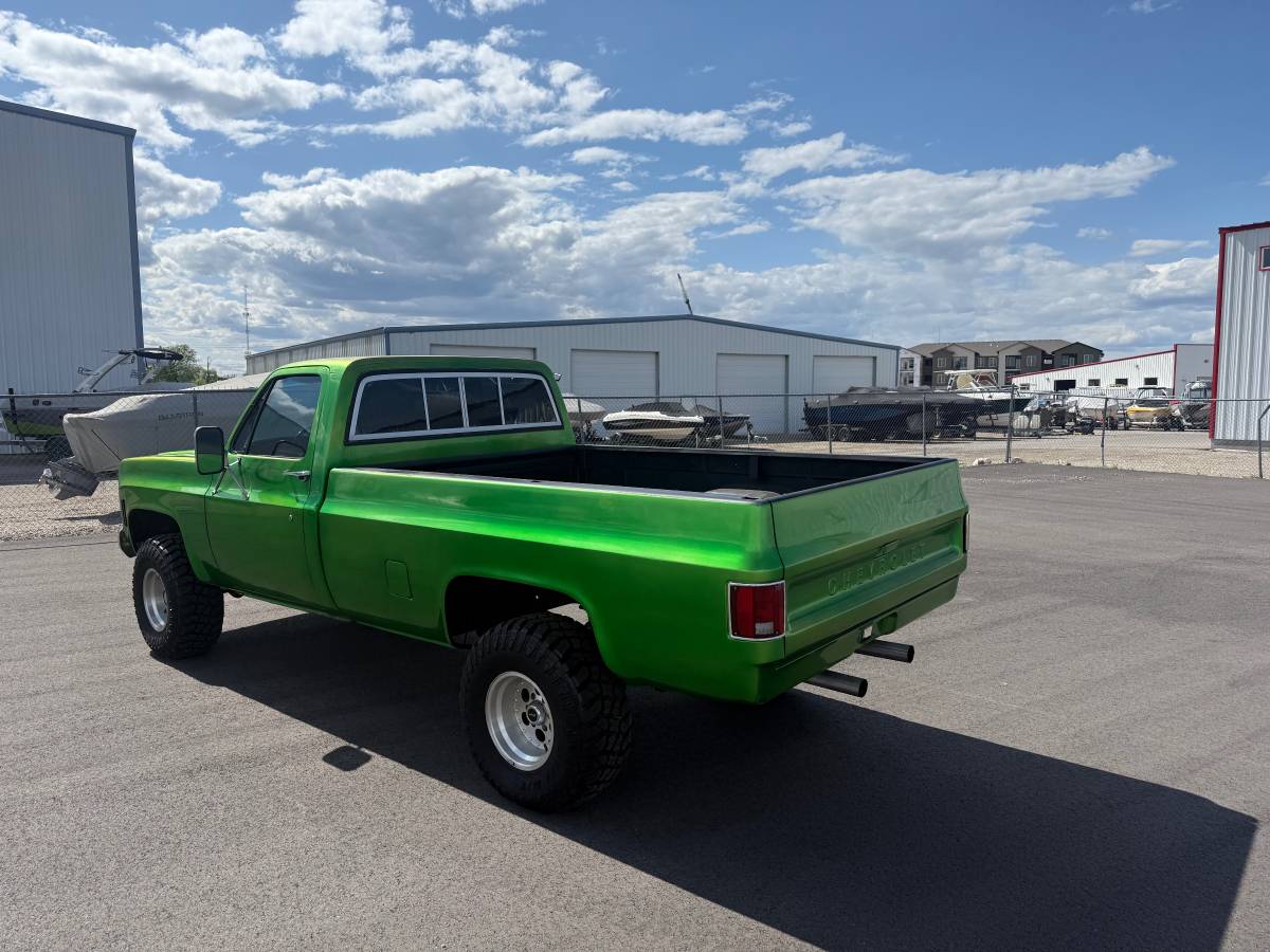 Chevrolet-K10-4x4-1979-green-5
