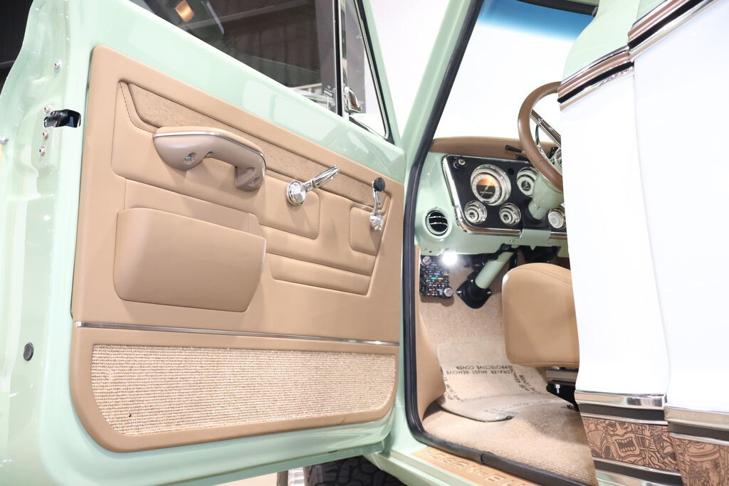 Chevrolet-K10-HOGAN-BUILT-1970-18