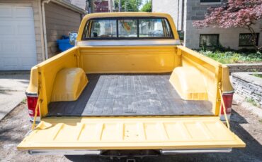 Chevrolet-K10-Pickup-1977-Standard-Cab-Pickup-15