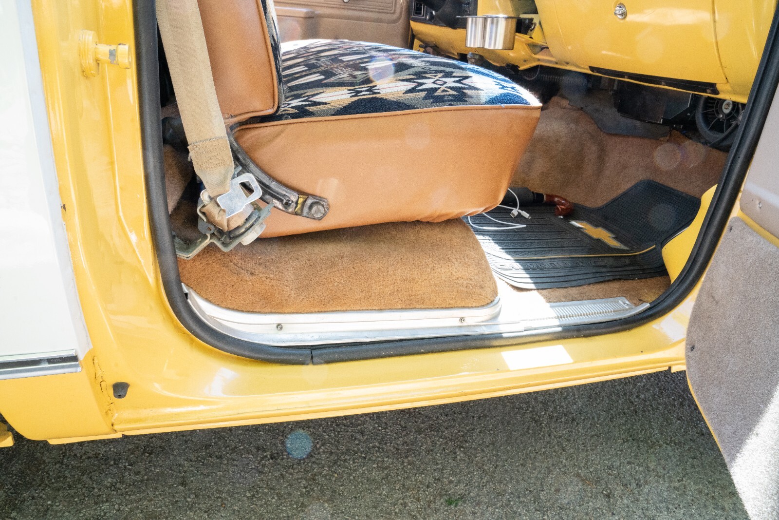 Chevrolet-K10-Pickup-1977-Standard-Cab-Pickup-21