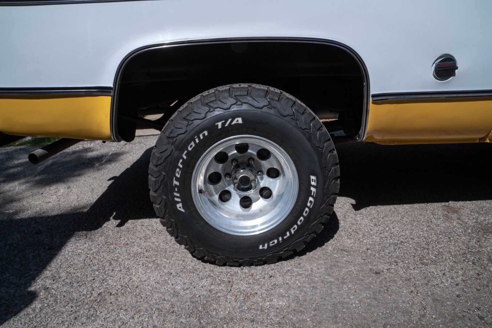 Chevrolet-K10-Pickup-1977-Standard-Cab-Pickup-9
