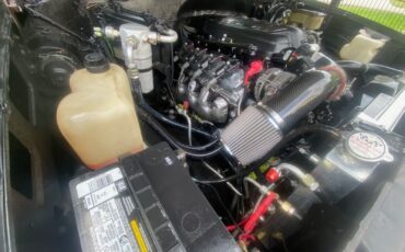 Chevrolet-K10-Pickup-1986-Standard-Cab-Pickup-2