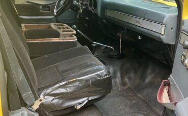 Chevrolet-K10-silverado-4x4-1990-yellow-11