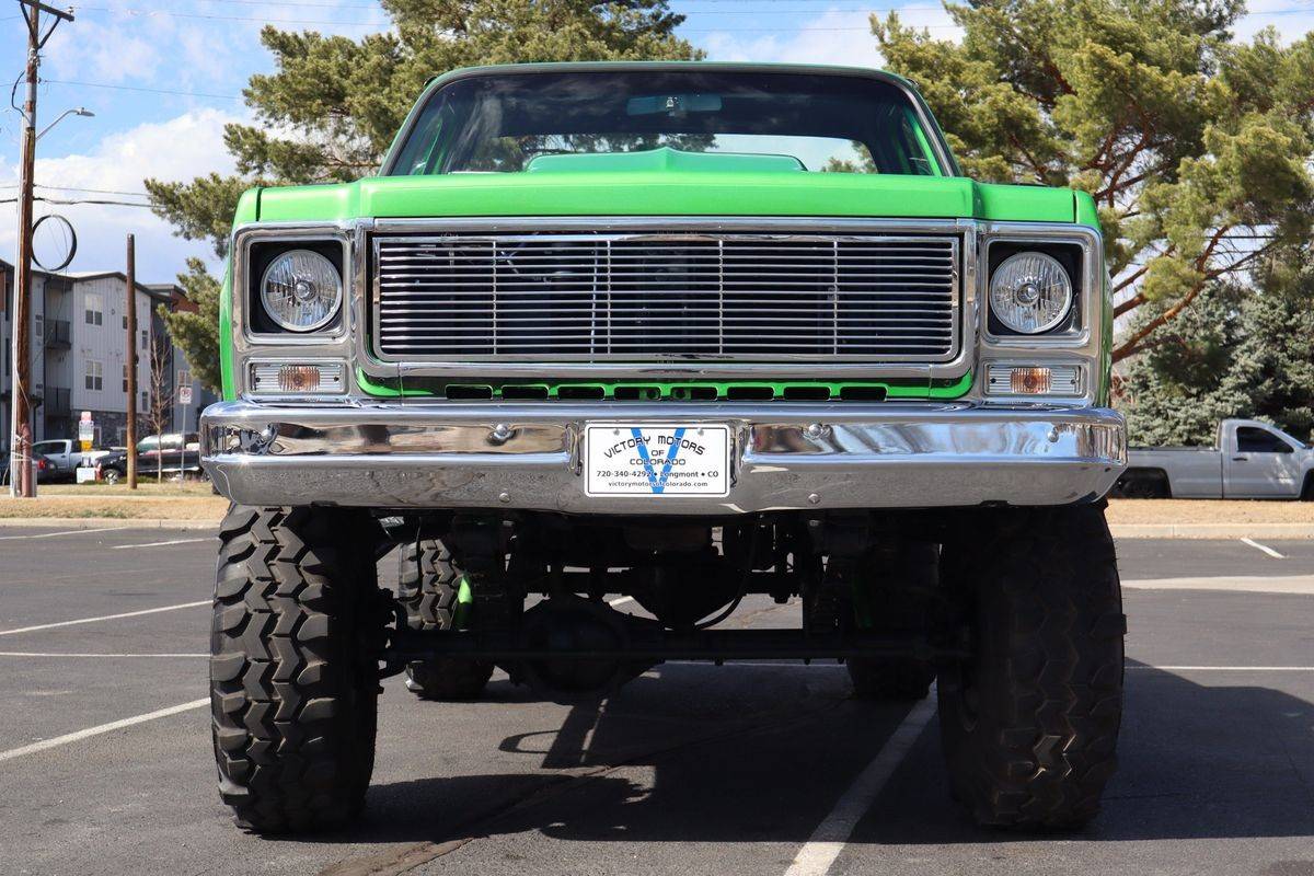 Chevrolet-K20-1979-green-12