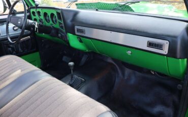 Chevrolet-K20-1979-green-17