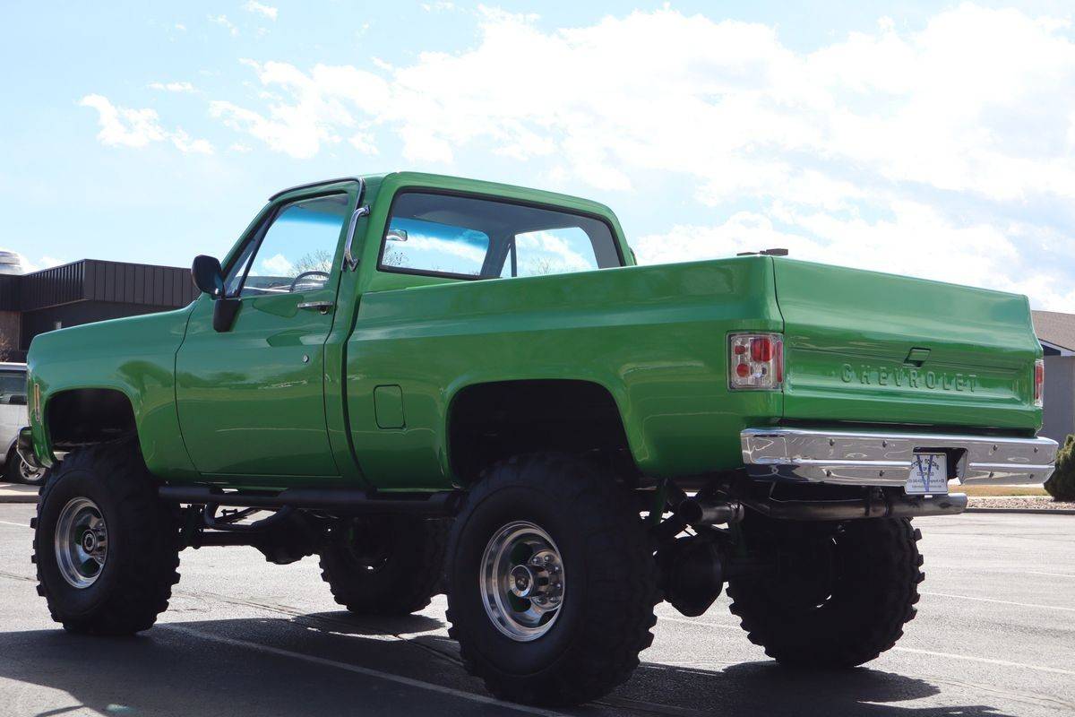 Chevrolet-K20-1979-green-6