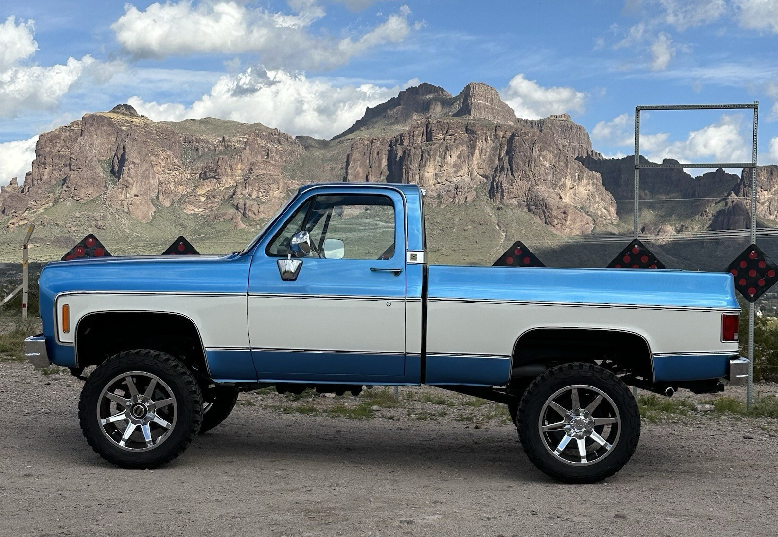 Chevrolet-K20-Pickup-1977-Standard-Cab-Pickup