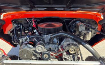 Chevrolet-K20-restomod-1968-orange-15