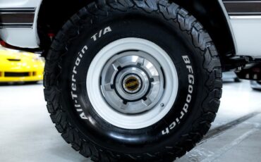 Chevrolet-K5-Blazer-1972-SUV-38