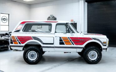 Chevrolet-K5-Blazer-1972-SUV-8