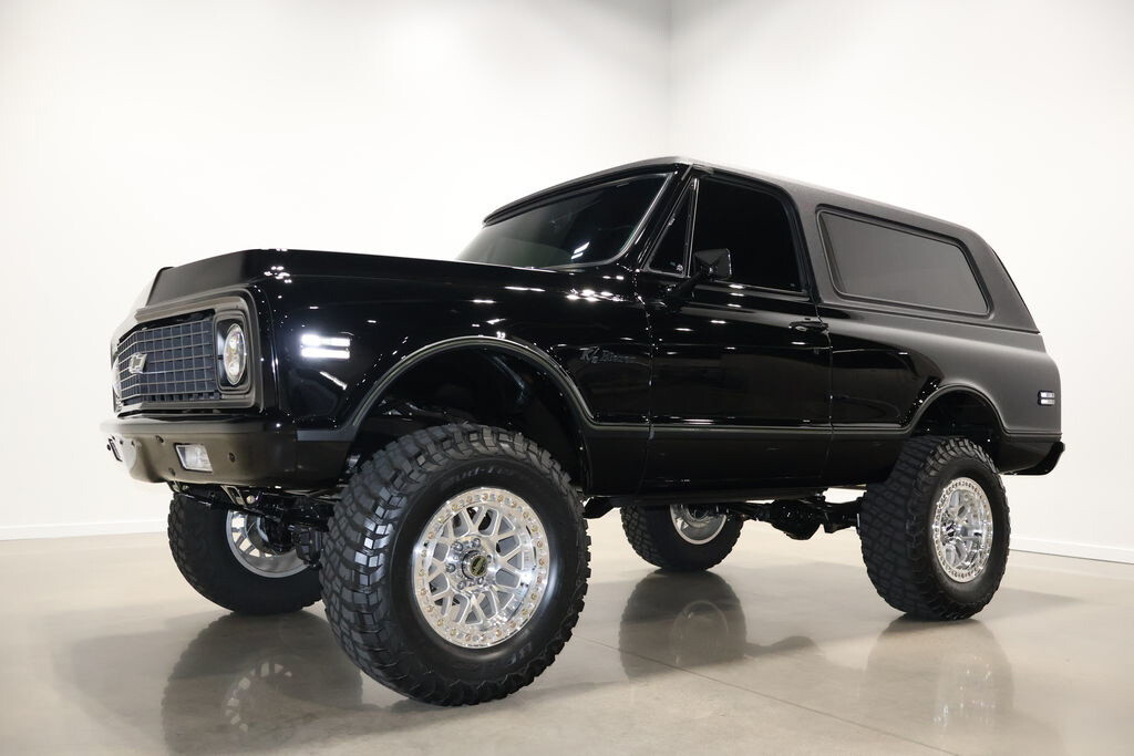 Chevrolet-K5-Blazer-ICONIC-BUILT-1972-SUV-2