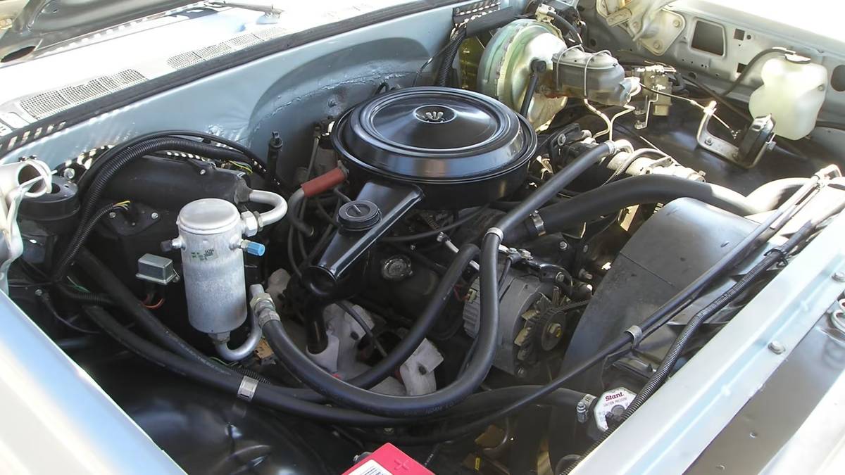 Chevrolet-K5-blazer-1977-silver-7