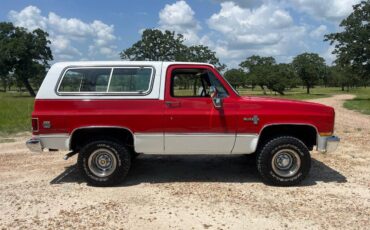 Chevrolet-K5-blazer-1978-red-11