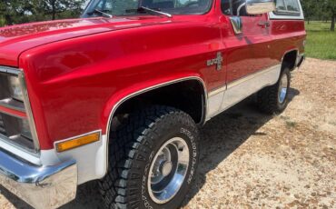 Chevrolet-K5-blazer-1978-red-13