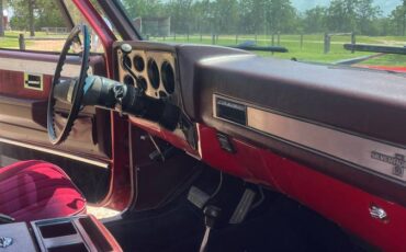 Chevrolet-K5-blazer-1978-red-9