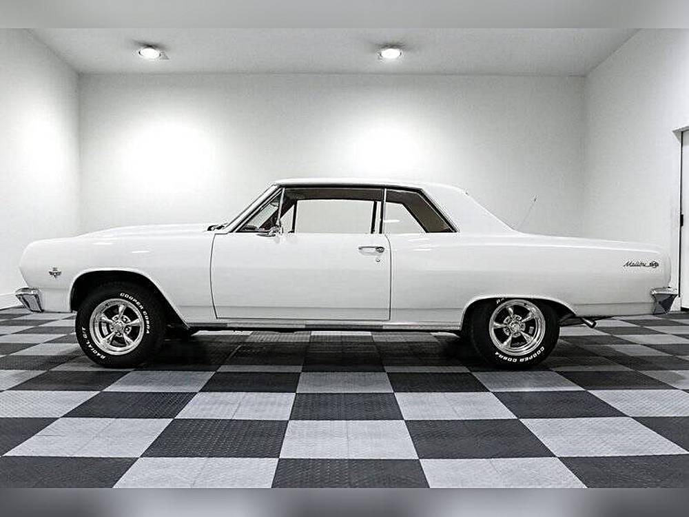 Chevrolet-Malibu-1965-white-1