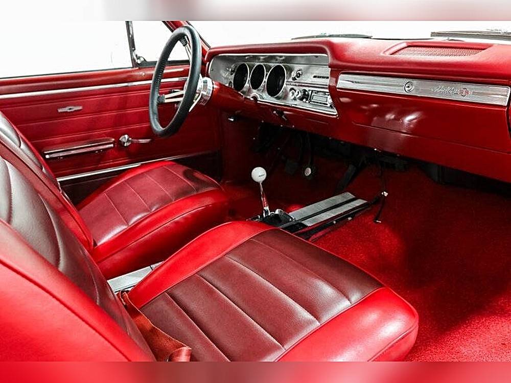 Chevrolet-Malibu-1965-white-18
