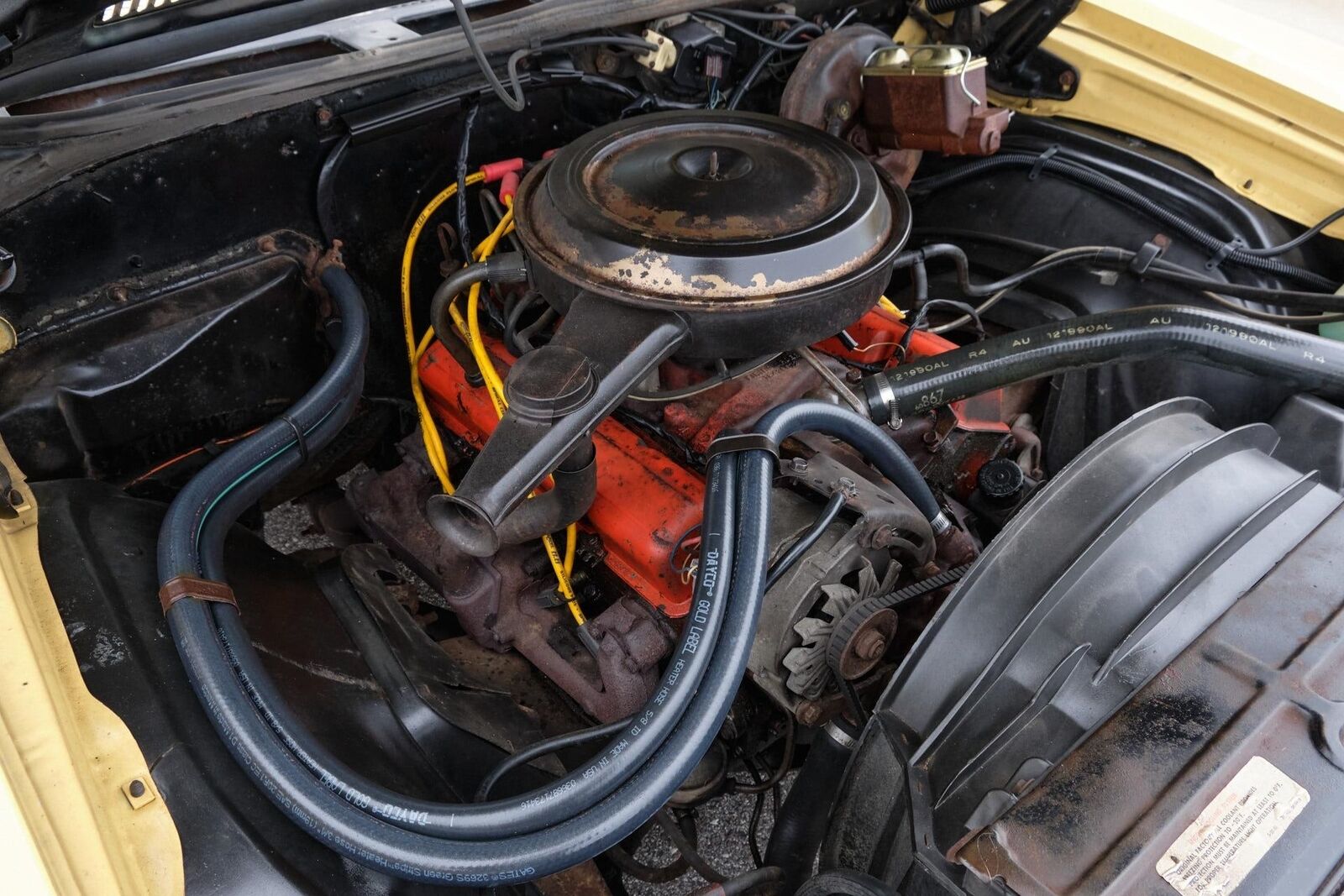 Chevrolet-Malibu-1972-2-Door-12