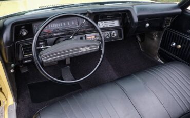 Chevrolet-Malibu-1972-2-Door-13
