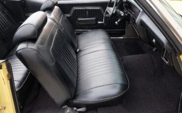 Chevrolet-Malibu-1972-2-Door-15