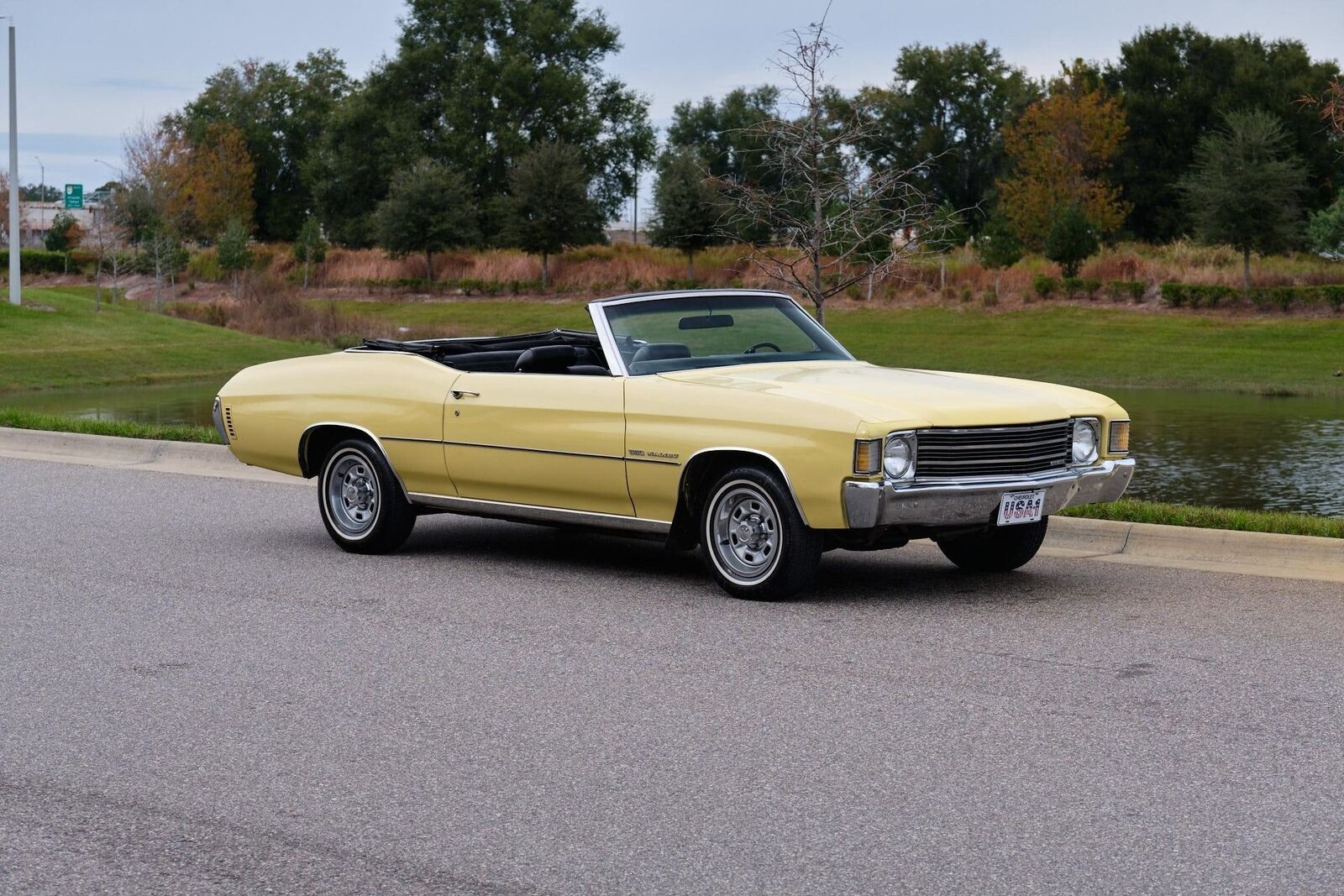 Chevrolet-Malibu-1972-2-Door-8
