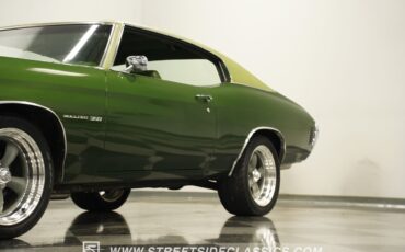 Chevrolet-Malibu-1972-Hardtop-17