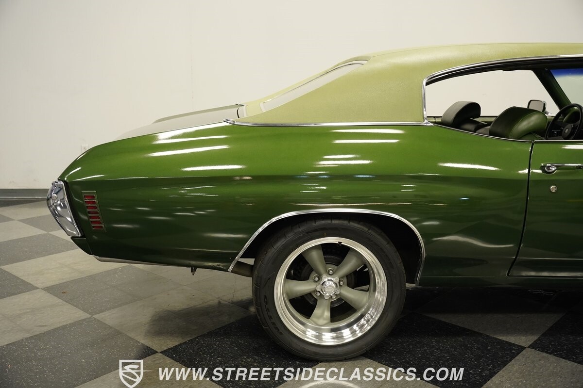 Chevrolet-Malibu-1972-Hardtop-23