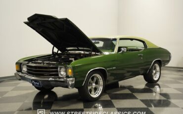 Chevrolet-Malibu-1972-Hardtop-25