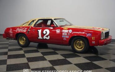 Chevrolet-Malibu-1977-Coupe-18
