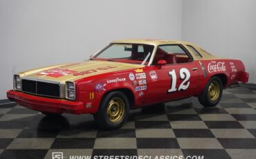 Chevrolet-Malibu-1977-Coupe-22