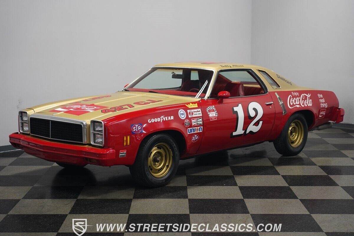 Chevrolet-Malibu-1977-Coupe-22