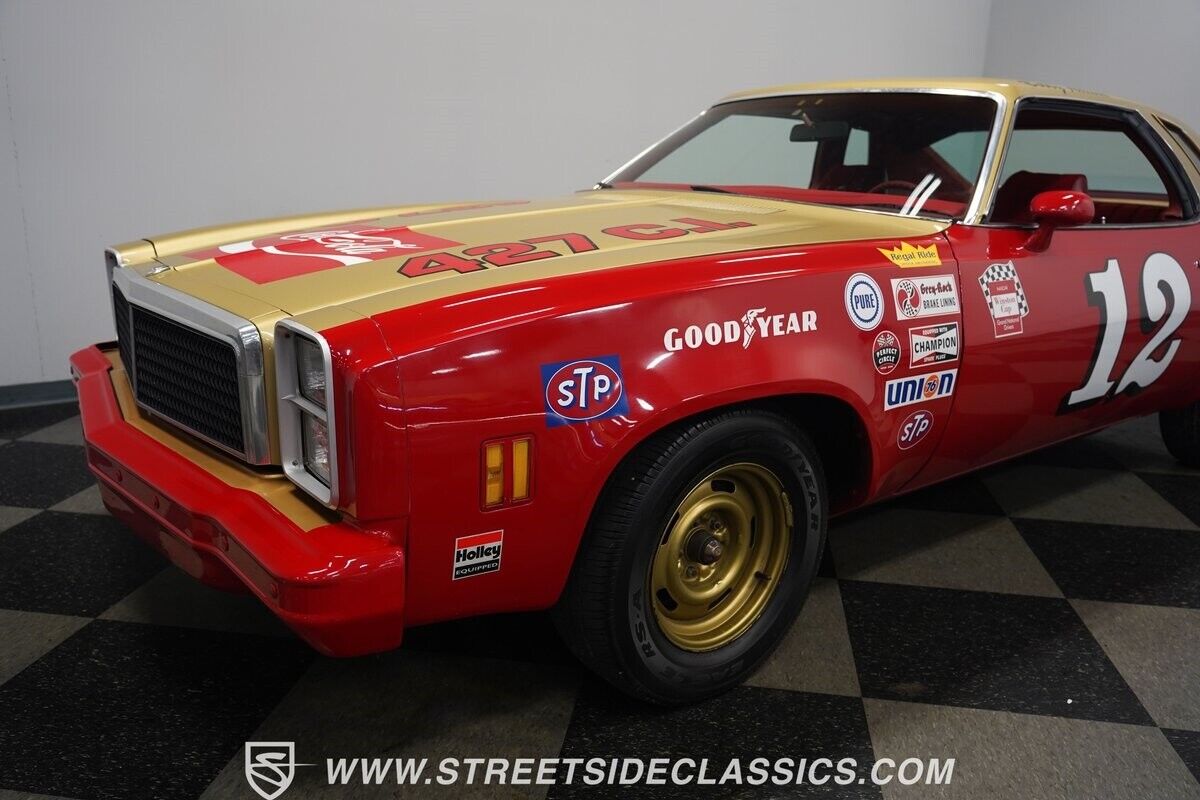 Chevrolet-Malibu-1977-Coupe-23