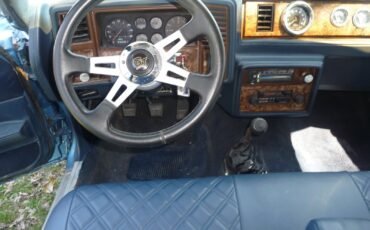 Chevrolet-Malibu-1982-Wagon-19