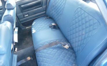 Chevrolet-Malibu-1982-Wagon-24