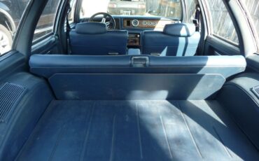 Chevrolet-Malibu-1982-Wagon-26