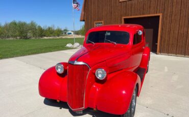 Chevrolet-Master-deluxe-1937-red-11